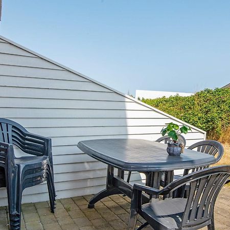 4 Person Holiday Home In R M Sønderby 外观 照片