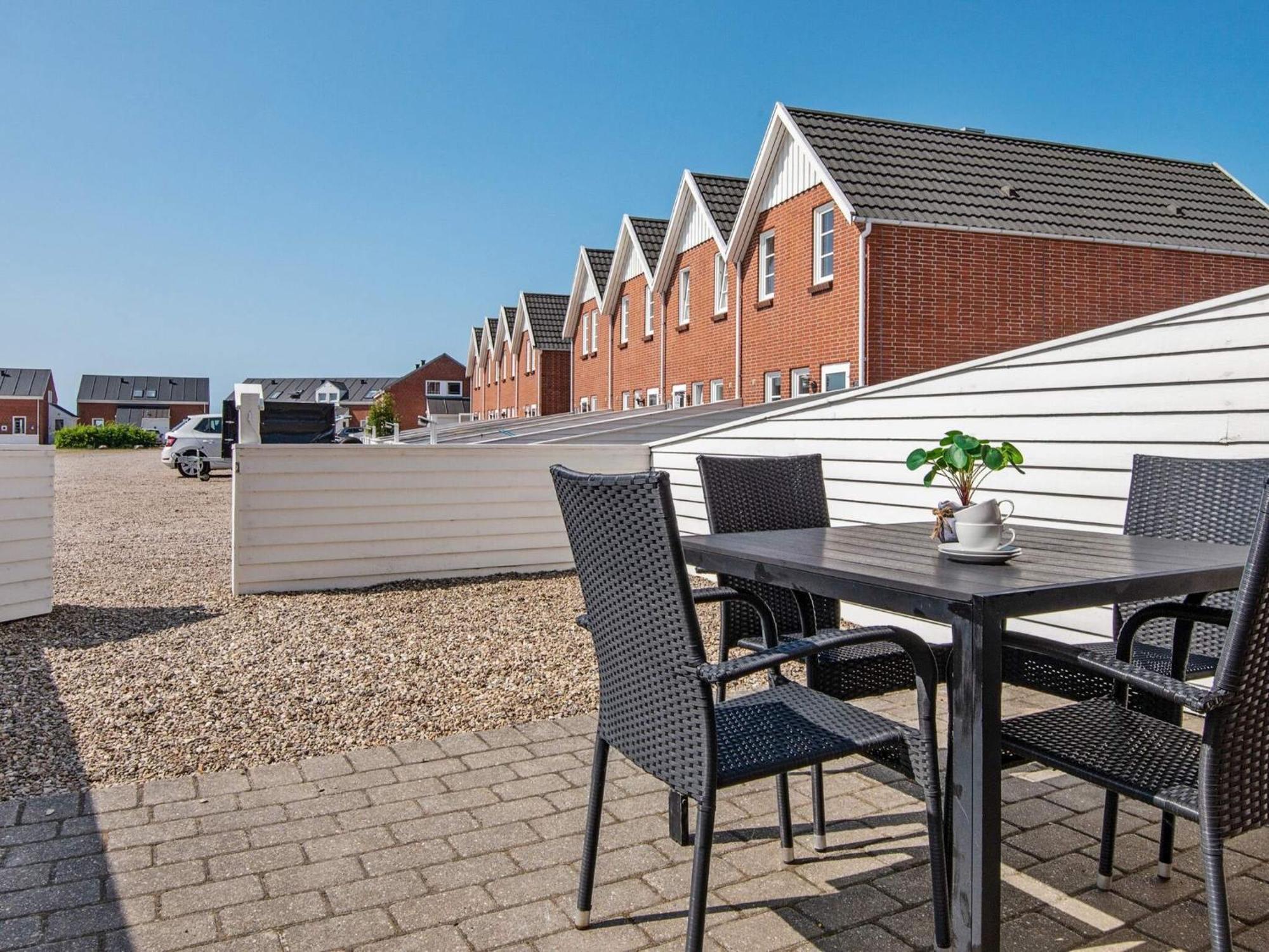 4 Person Holiday Home In R M Sønderby 外观 照片